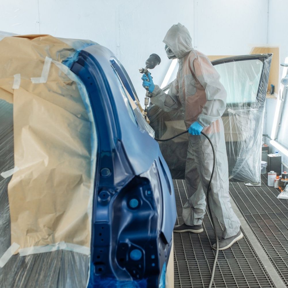 Auto Painting Service Professional Spraying Blue Paint