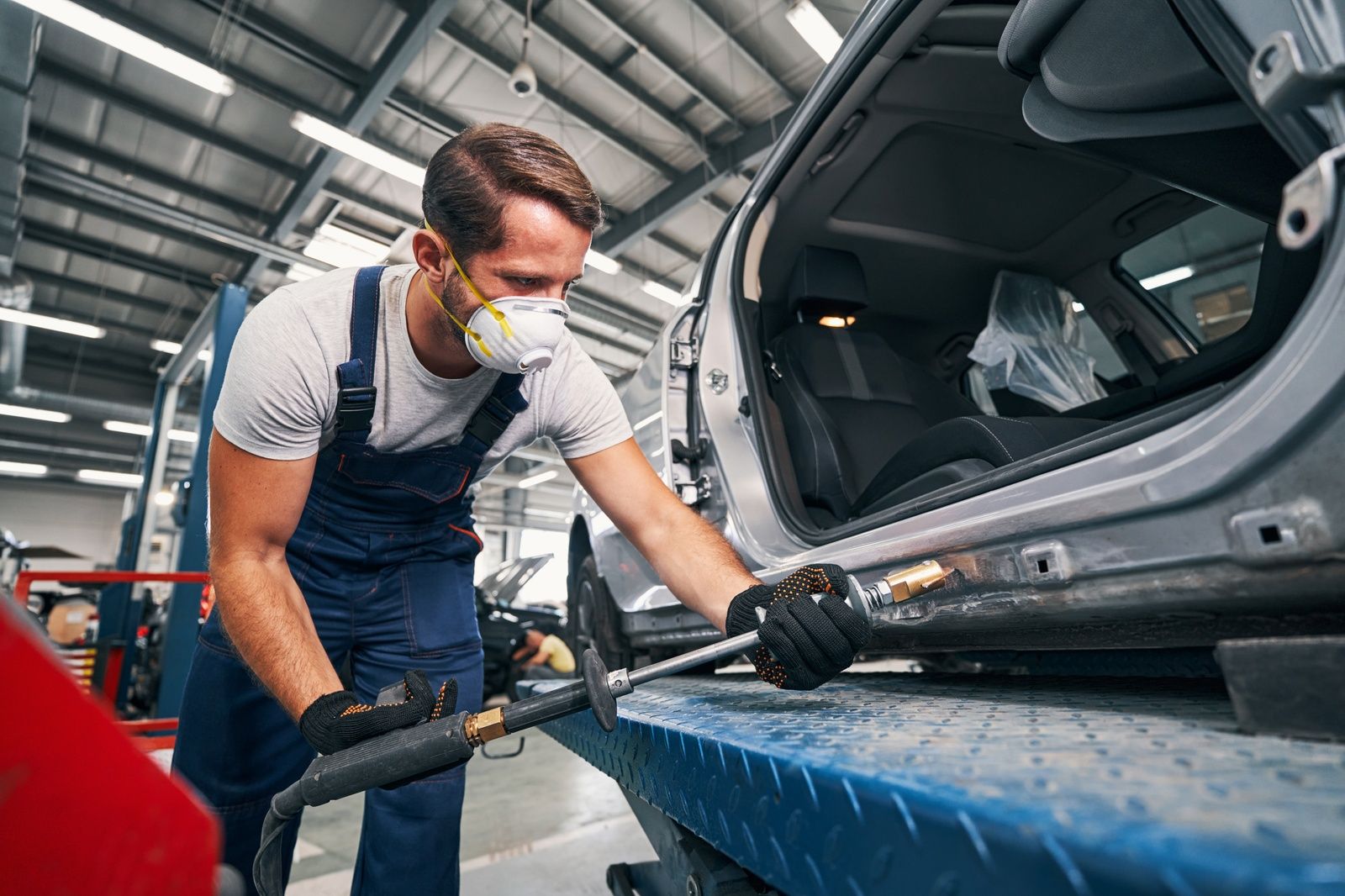 Auto Frame Repair Service Technician Welding Metal Vehicle Repair